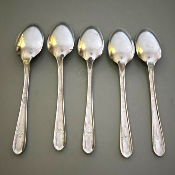 WM Rogers Reflection 5 Teaspoon Set Silverplate1939 Vintage‎ Wedding - Picture 1 of 5